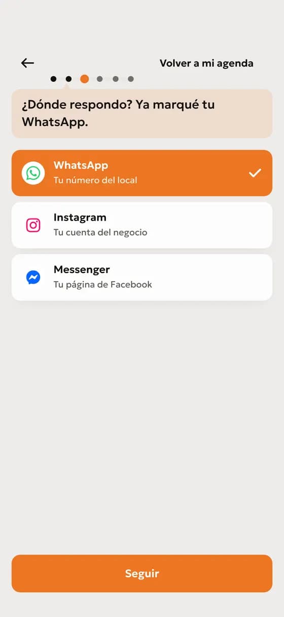 Elige dónde responde: WhatsApp, Instagram o Messenger.