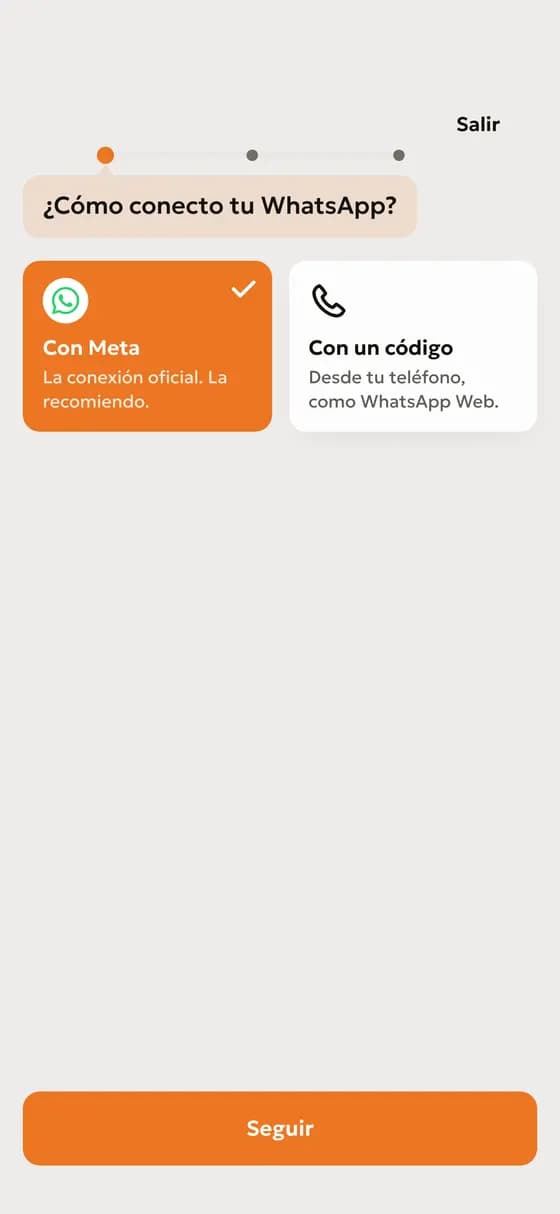 En «¿Cómo conecto tu WhatsApp?» elige «Con Meta».